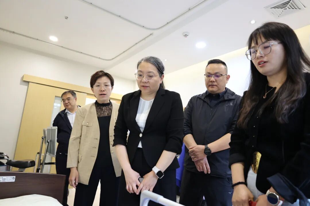 西城区副区长杜洪悦调研牛街街道养老服务工作 推动养老家庭照护床位提质增效