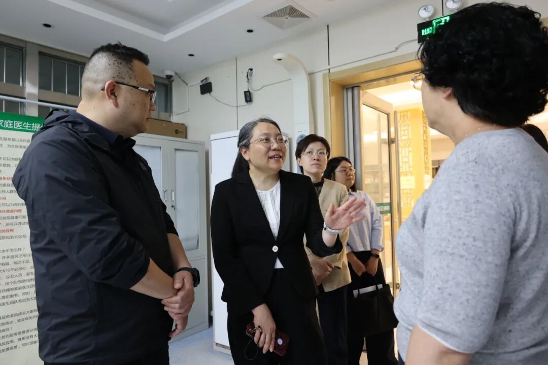 西城区副区长杜洪悦调研牛街街道养老服务工作 推动养老家庭照护床位提质增效